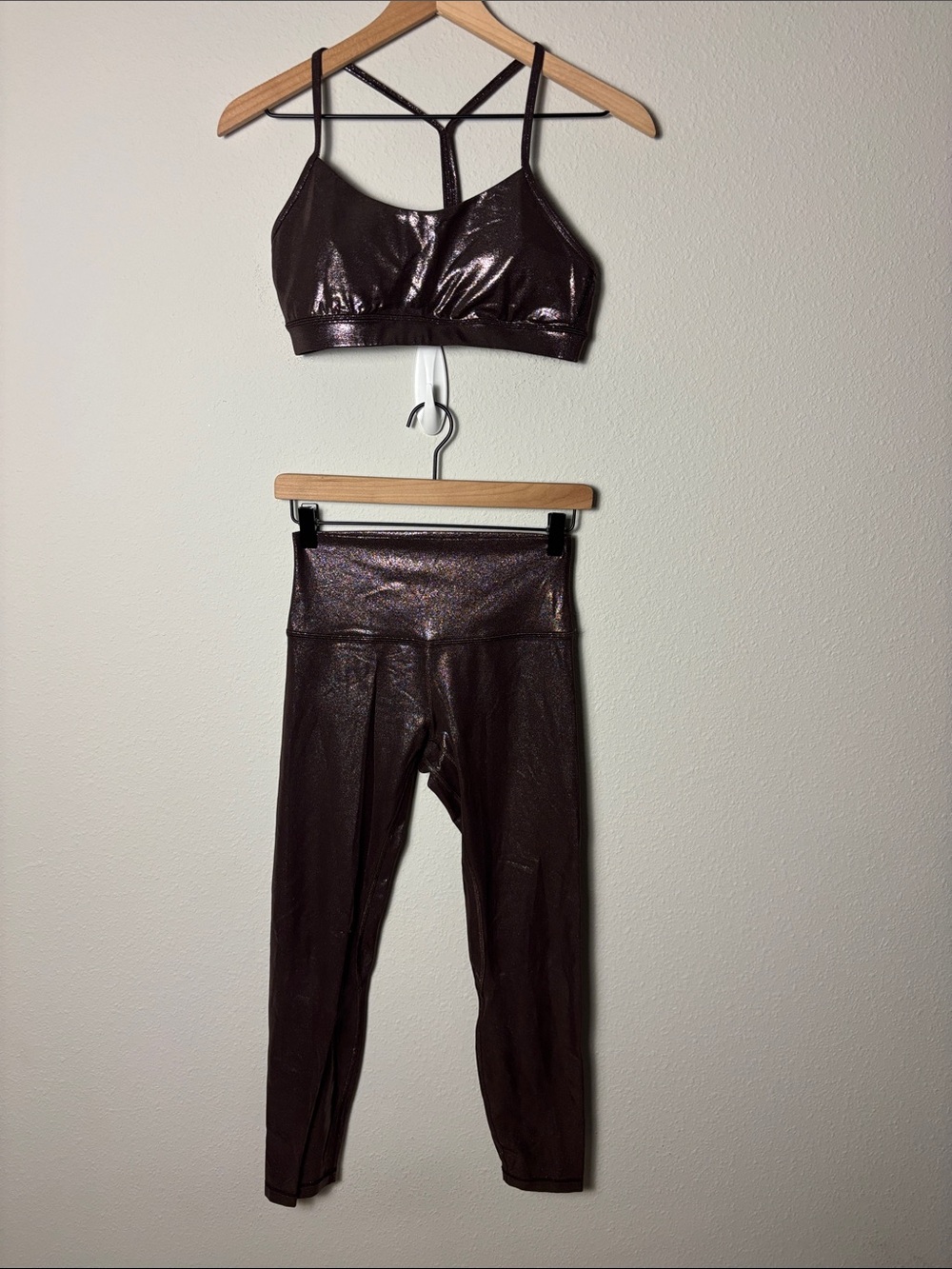 Lululemon Flow Y Nulu Bra Shine & Align Leggings Radiate Foil Print French Press